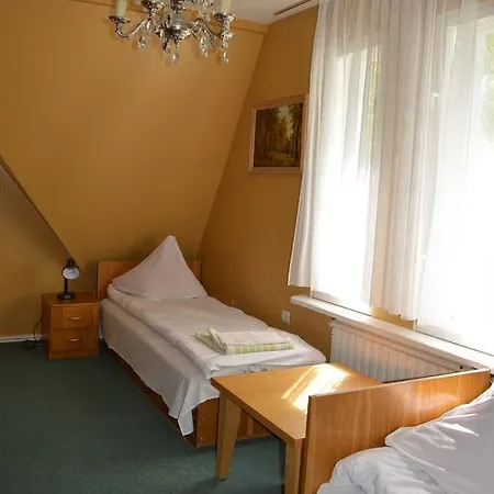 Svečių namai Klevas